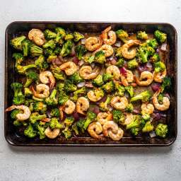Sheet pan shrimp & broccoli stir-fry