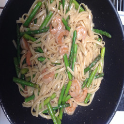 Shrimp and Asparagus Pasta with Lemon Sauce
