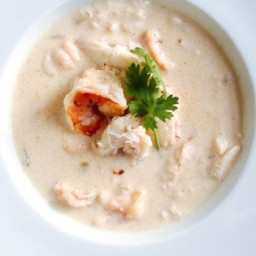 shrimp-and-crab-bisque-recipe-2244811.jpg