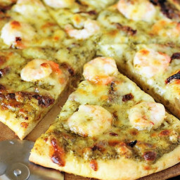 Shrimp and Pesto Pizza with Sun-Dried Tomatoes