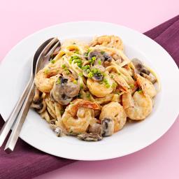 shrimp-linguine-with-parmesan-cream-sauce-2478373.jpg