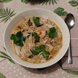 Shrimp & Mushroom Noodle Soup