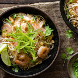 Shrimp pad thai with rice noodles and snow peas