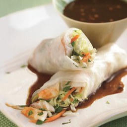 shrimp-spring-rolls-with-hoisin-dipping-sauce-2444068.jpg