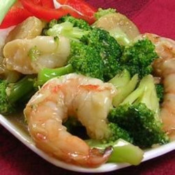 Shrimp with Broccoli in Garlic Sauce