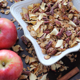 Simple and Clean Apple Pie Granola