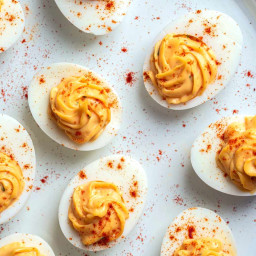 Simple and Delicious Classic Deviled Eggs