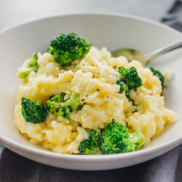 Simple broccoli cheddar risotto