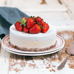 Simple Classic Cheesecake