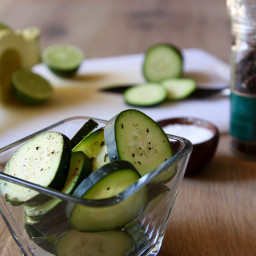 Simple Cucumber with Lime