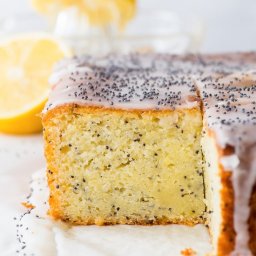 simple-lemon-poppy-seed-cake-2875680.jpg