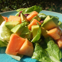 simple-papaya-avocado-salad-2201191.jpg