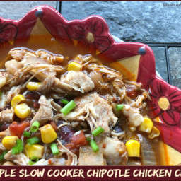 Simple Slow Cooker Chipotle Chicken Chili