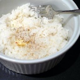 Simple Steamed Rice (Rice Cooker)