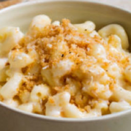 Simple Stovetop Macaroni and Cheese