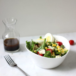 Simple Summer Salad With Balsamic Vinaigrette