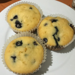 Simple Vanilla Muffins