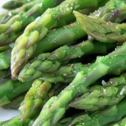Simply Steamed Asparagus