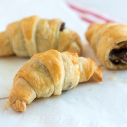 Sinfully Easy Mini Croissants with Chocolate