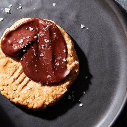 Single-Serving Chocolate and amp; Peanut Butter Cookie