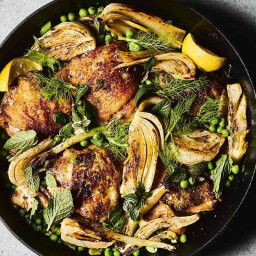 Skillet Chicken Thighs with Peas and Fennel