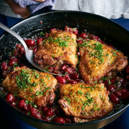 Skillet Chicken with Cranberries