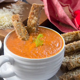 Skinny Creamy Tomato Soup with Three-Cheese Breadsticks