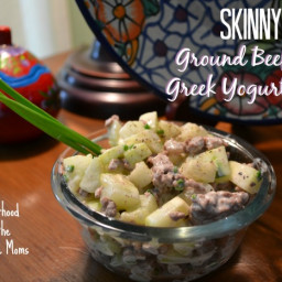Skinny Ground Beef with Greek Yogurt Sauce