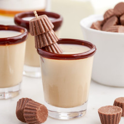 Skrewball Whiskey Reese Cup Shot