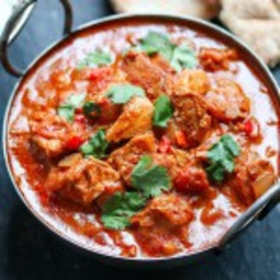 Slow-Cooked Spicy Chicken Curry