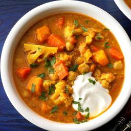 slow-cooked-vegetable-curry-2256053.jpg