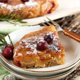 Slow Cooker Apple Cranberry Upside Down Cake