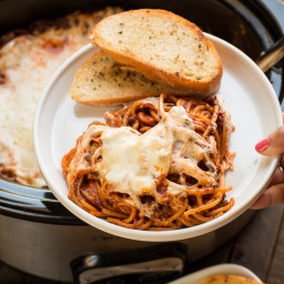 Slow Cooker Baked Spaghetti