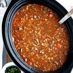 slow-cooker-beef-and-barley-soup-1778823.jpg