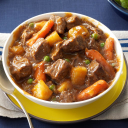 slow-cooker-beef-vegetable-stew-2098159.jpg