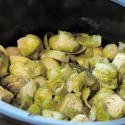 SLOW COOKER BRUSSLES SPROUTS