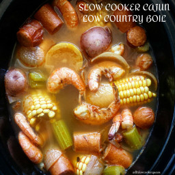 Slow Cooker Cajun Low Country Boil