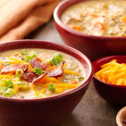 Slow-Cooker Cheesy Chicken and Bacon Soup