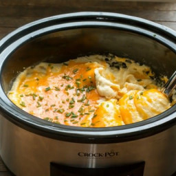 Slow Cooker Cheesy Mashed Potatoes