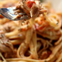Slow Cooker Chicken and Creamy Sun-Dried Tomato Sauce