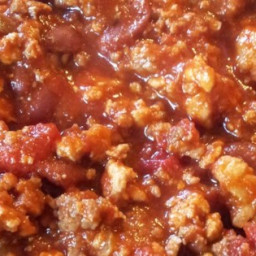 slow-cooker-chicken-and-sausage-chili-recipe-2096919.jpg