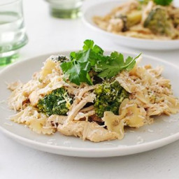 Slow-Cooker Chicken Broccoli Alfredo