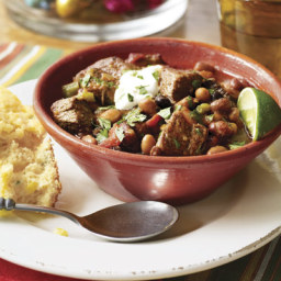slow-cooker-chipotle-beef-chili-1356560.jpg