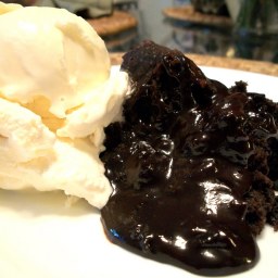 Slow Cooker Chocolate Molten Lava Cake