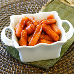 Slow Cooker Cinnamon Sugar Glazed Carrots