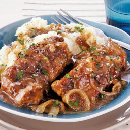 slow-cooker-country-style-pork-and-onions-2292144.jpg