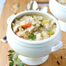 Slow Cooker Creamy Chicken and Wild Rice Soup (VIDEO)