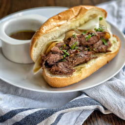 slow-cooker-french-dip-sandwiches-2795779.jpg