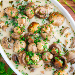 Slow Cooker Garlic Herb Mushrooms