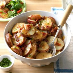 slow-cooker-german-potato-salad-2790471.jpg